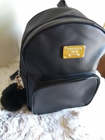 Mochilas só 35,00 - Foto 3