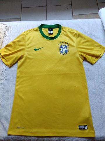 Camiseta do Brasil Nike tamanho P