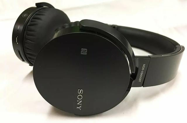Fone de ouvido Extras Bass Sony sem fio - Foto 2