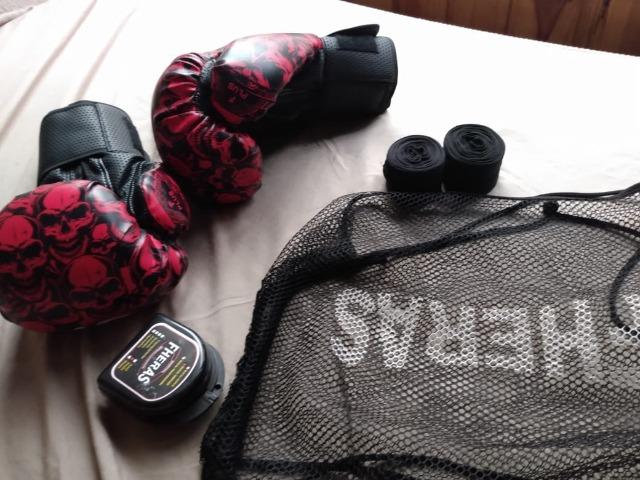 Kit Boxe Muay Thai Fheras Luva + Bandagem + Protetor Bucal + Bolsa Tops - Foto 2