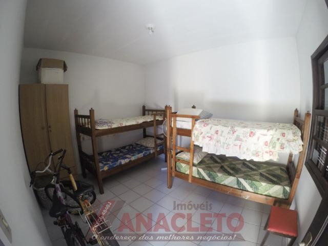Sobrado com 5 dormitórios | Centro de Piçarras - Foto 9