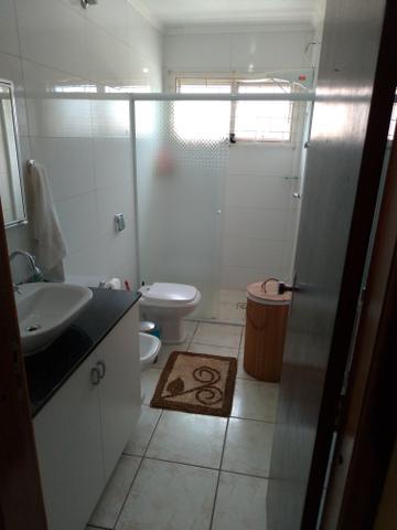 Casa para loção de Temporada no Centro de Balneário Piçarras 50 metros do Mar - Foto 9