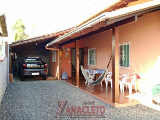 Casa próximo a praia em avenida! - Foto 8