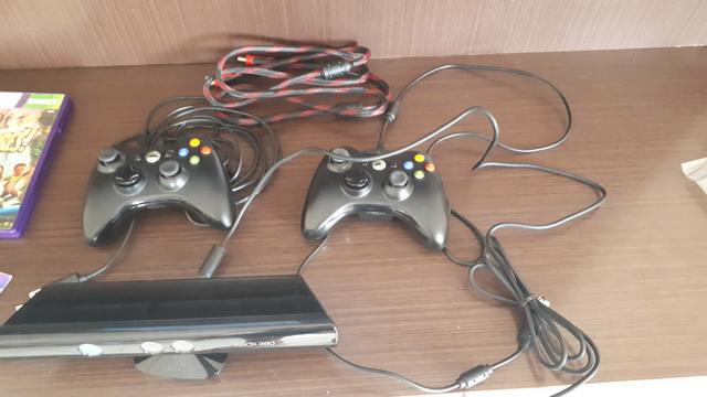 Xbox 360 + Kinect + controles + jogos (destravado) - Foto 5