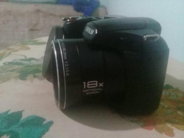 Máquina fotográfica Fujifilm semi profissional - Foto 3