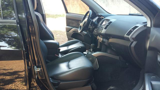Outlander 3.0 gt 2011 - Foto 12