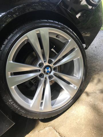 BMW 320i Diferenciada - Foto 8