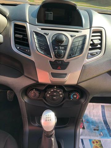 Ford new fiesta sedam