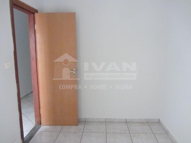 Casa para alugar com 3 dormitórios em Martins, Uberlândia cod:608152 - Foto 11