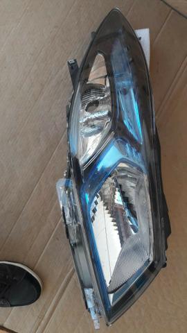 Farol Direito Blue Onix Prisma 2013/2017