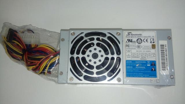 Fonte Slim Seasonic Ss-300 Tfx Pfc 80-plus 300w