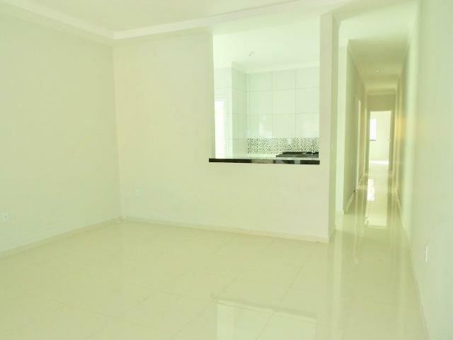 Residencial com 16 casas em Messejana 3 suítes 3 vagas nascente - Foto 4