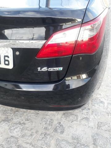 Hb20s na cor preta super conservado 1,6 ano 2014 - Foto 11