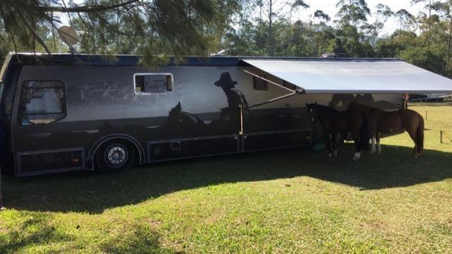 Motorhome ônibus Mercedes 2001 automático / montagem 2017 raridade - Foto 3