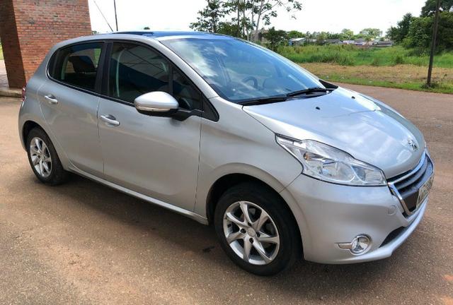 Peugeot 208 Allure 1.6 2016 com teto solar - Foto 2