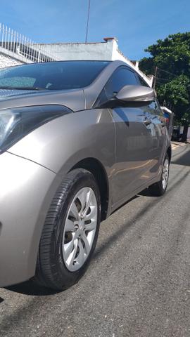 HB20 1.6 Confort Plus / Ano 16 - Modelo 17 - Foto 10