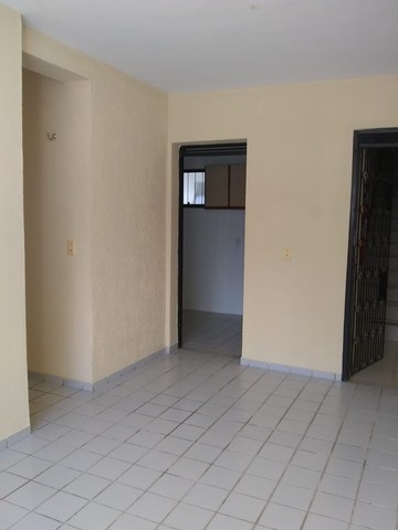 Apartamento para aluguel tem 65 m² com 3 quartos no bairro Damas - Fortaleza - Foto 4
