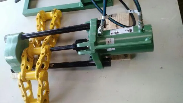 Prensa Hidráulica Saca Pinos e Rodas Motrizes de Tratores de esteira, Material rodante
