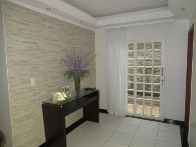 Excelente Casa, 3 quartos, 3 suites, duas cozinhas, mobiliado - Foto 7