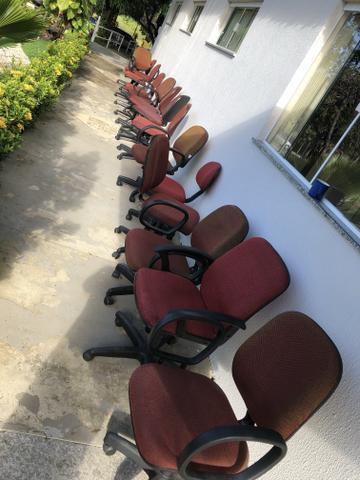 Bazar Cadeiras de escritório