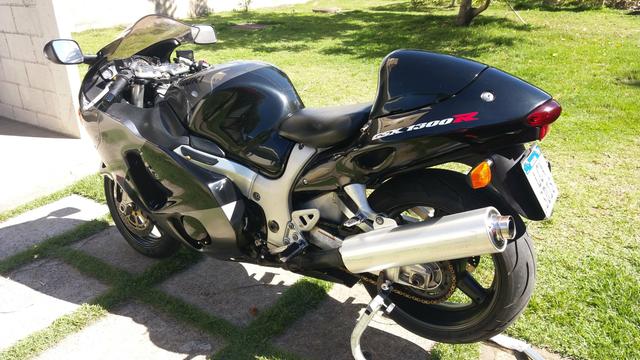 Suzuki Hayabusa GSX1300R 1999 - Foto 2