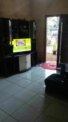 Vendo Casa no Bairro Socialista. Proximo a Rua Uniao. Leia o Anúncio. - Foto 2