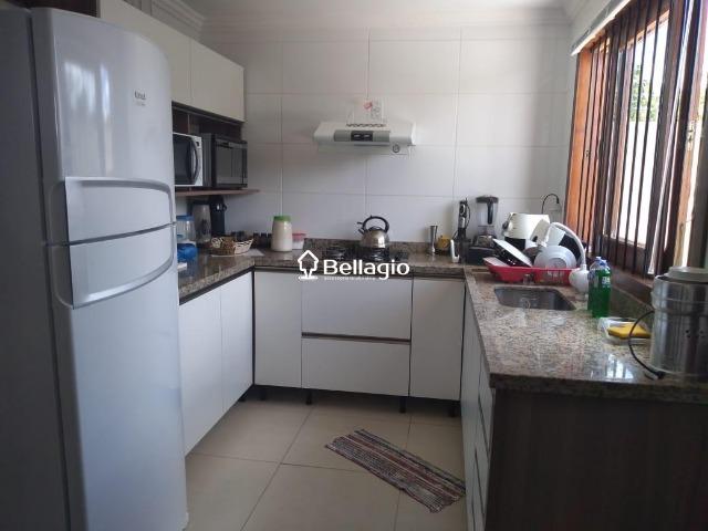 Casa 3 dormitórios, 1 suíte, 2 vagas de garagem** piscina - Foto 11
