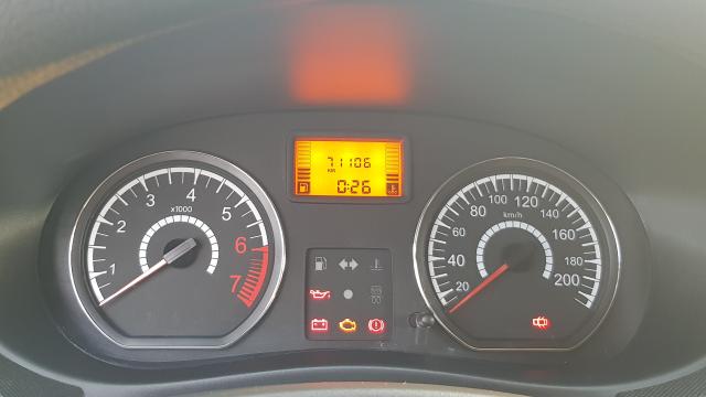 Renault Logan Exp 2011 - Foto 2