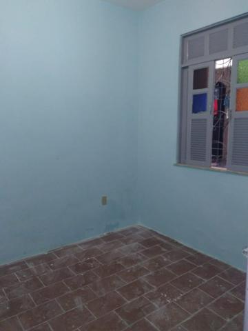 Alugo casa