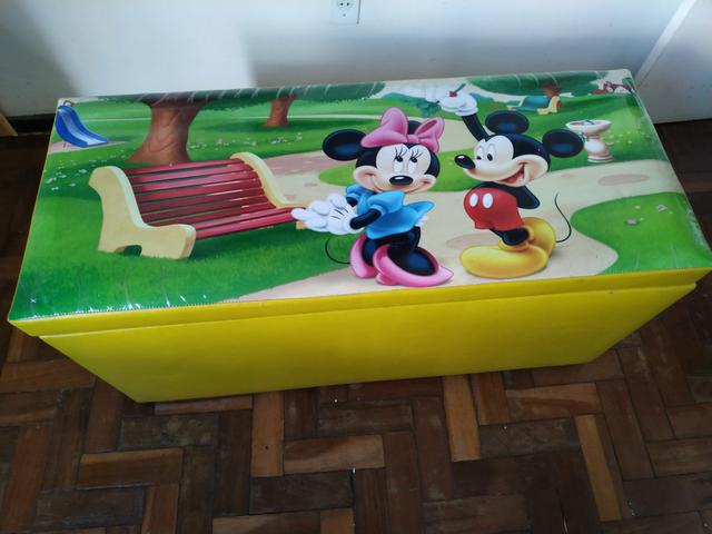 Baú de brinquedos