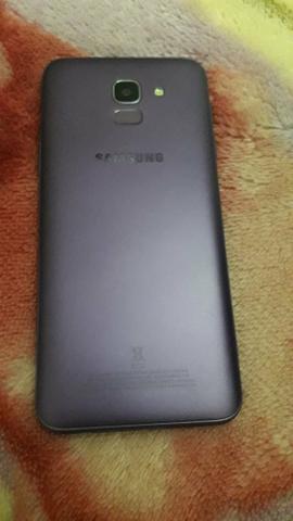 Vendo Galaxy j6 violeta