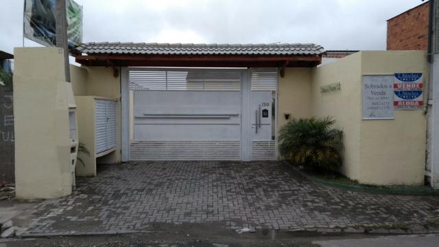 Sobrados à venda em Itaquaquecetuba