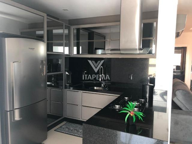 20 % ato, e saldo em 100 x , finamente mobiliado e decorado, 03 suítes!!! - Foto 3