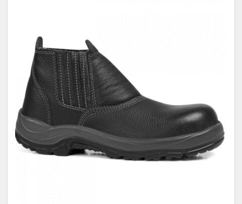 Bota de couro