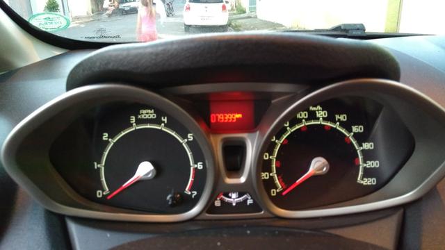 Vendo troco New Fiesta 2011 - Foto 7