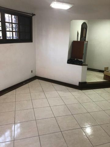 Casa 3 quartos 2 suítes Área externa atrás com mais 3 cômodos - Foto 4
