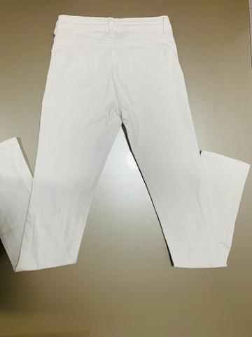 Calça jeans branca - Foto 2