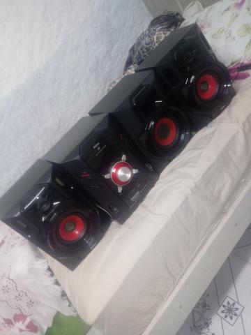 Tenho este som com a potencia da saida pra arrumar nao tenho interesse em arrumar