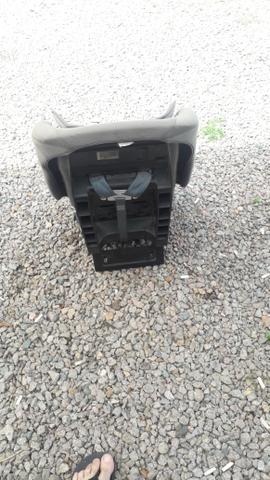 Cadeirinha para crianças vendo ou troco - Foto 3