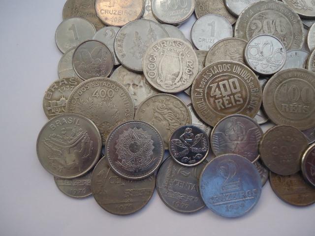 50 moedas antigas nacionais variadas colecionadores