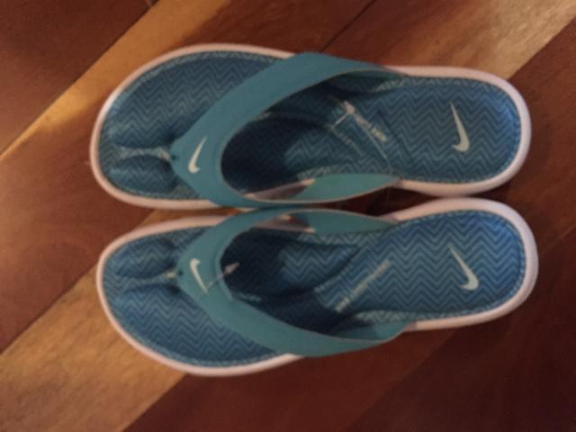 Chinelo nike