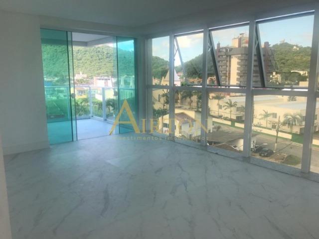 Apartamento, V3142, 3 Suites, lazer, 2 vagas de garagem, 280mts do mar em Meia Praia - Foto 8