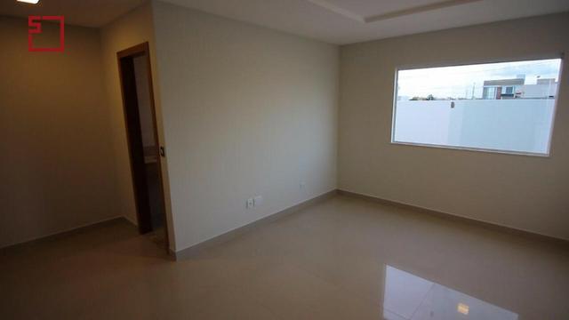 Belíssima casa no Central Park 2, alto padrão de construção - Foto 10