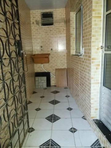 Aluga-se casa 2 quartos sendo uma suite - Foto 5