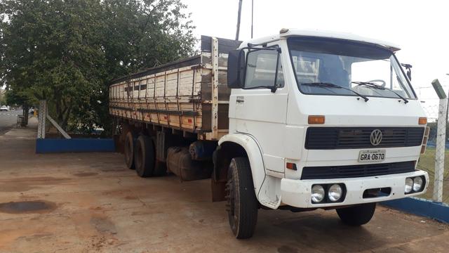 Caminhão vende ou troca por carro