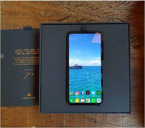 Xiaomi Mi Mix 3 completaço!