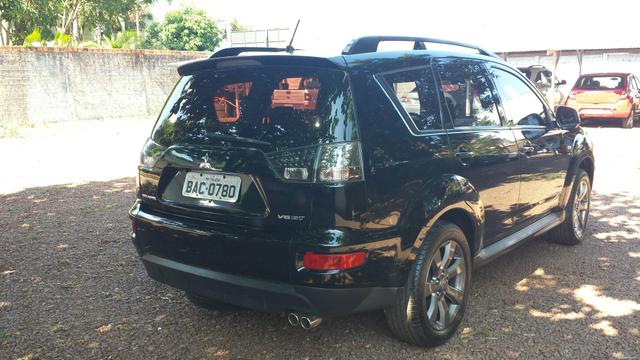 Outlander 3.0 gt 2011 - Foto 5