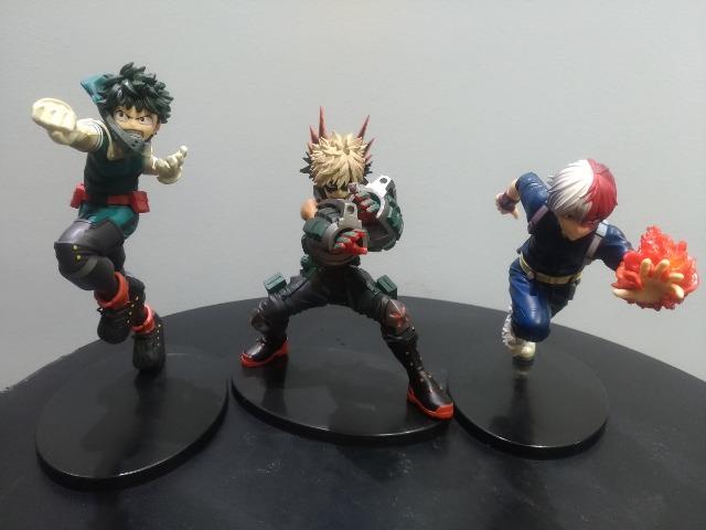 Promo Black Action Figure Boku No Hero Midoriya, Bakugo e Todoroki