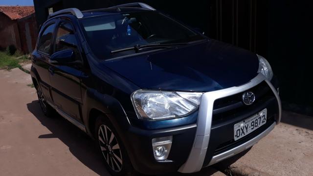 Etios Cross 1.5 2015 - Foto 3