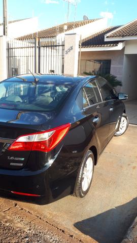Urgente HB20sedan 1.6 Premium automático 2014